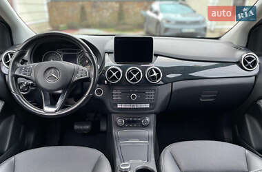 Хетчбек Mercedes-Benz B-Class 2015 в 