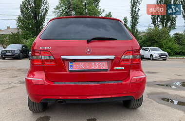 Хэтчбек Mercedes-Benz B-Class 2011 в 