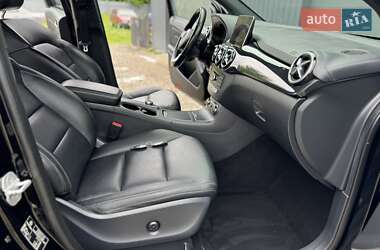Хетчбек Mercedes-Benz B-Class 2016 в 