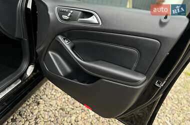 Хетчбек Mercedes-Benz B-Class 2016 в 