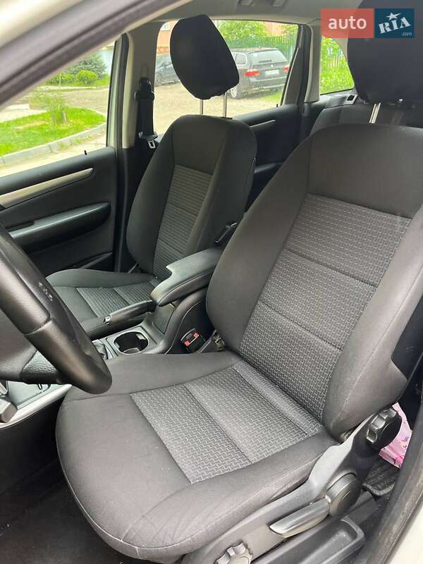 Хетчбек Mercedes-Benz B-Class 2011 в Івано-Франківську