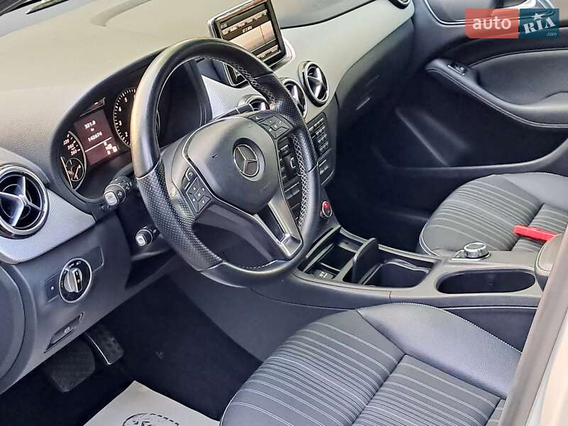 Хэтчбек Mercedes-Benz B-Class 2012 в Одессе фото 32 Хэтчбек Mercedes-Benz B-Class 2012 в Одессе