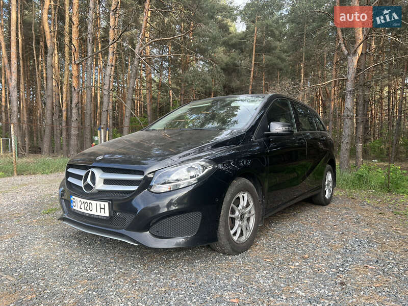 Хетчбек Mercedes-Benz B-Class 2018 в 