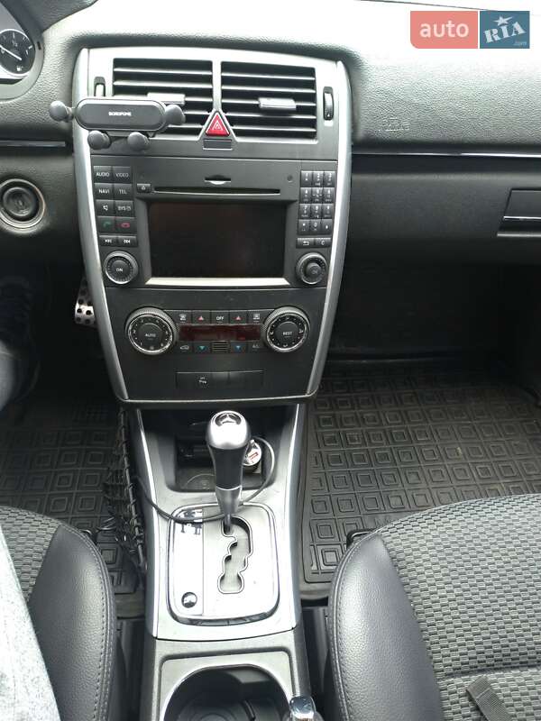 Хетчбек Mercedes-Benz B-Class 2010 в Києві