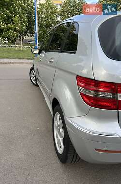 Хетчбек Mercedes-Benz B-Class 2006 в 