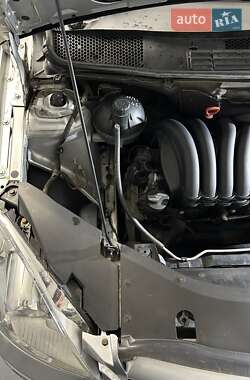 Хетчбек Mercedes-Benz B-Class 2006 в 