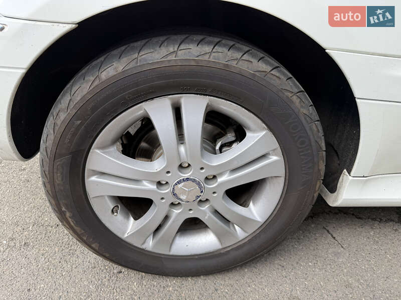 Хетчбек Mercedes-Benz B-Class 2011 в Одесі