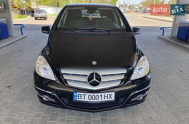 Хетчбек Mercedes-Benz B-Class 2010 в 