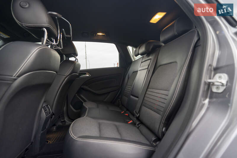 Хэтчбек Mercedes-Benz B-Class 2015 в Киеве