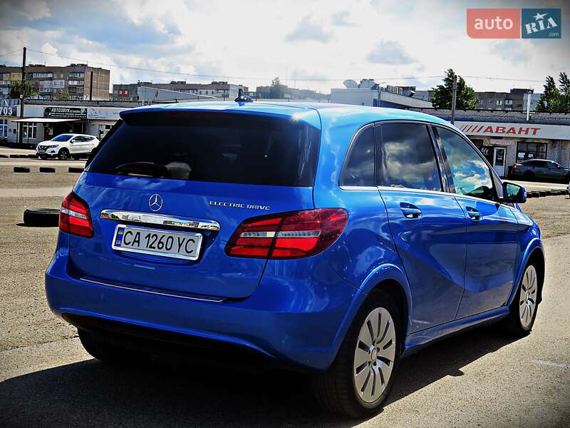 Хетчбек Mercedes-Benz B-Class 2015 в Черкасах