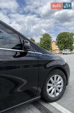 Хетчбек Mercedes-Benz B-Class 2013 в 