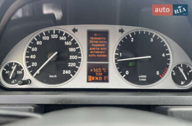 Хетчбек Mercedes-Benz B-Class 2010 в 