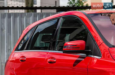 Хэтчбек Mercedes-Benz B-Class 2016 в 