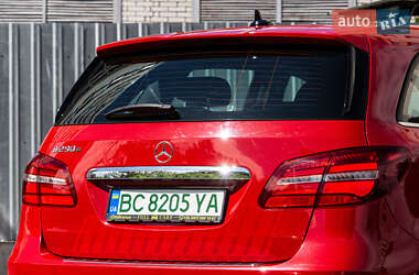 Хэтчбек Mercedes-Benz B-Class 2016 в 