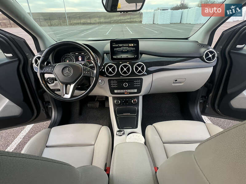 Хетчбек Mercedes-Benz B-Class 2017 в Рівному