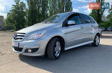 Хэтчбек Mercedes-Benz B-Class 2010 в Киеве
