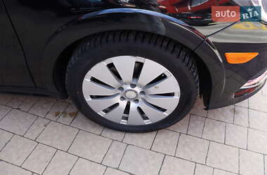 Хетчбек Mercedes-Benz B-Class 2016 в 