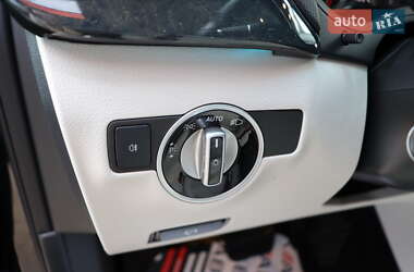Хетчбек Mercedes-Benz B-Class 2016 в 