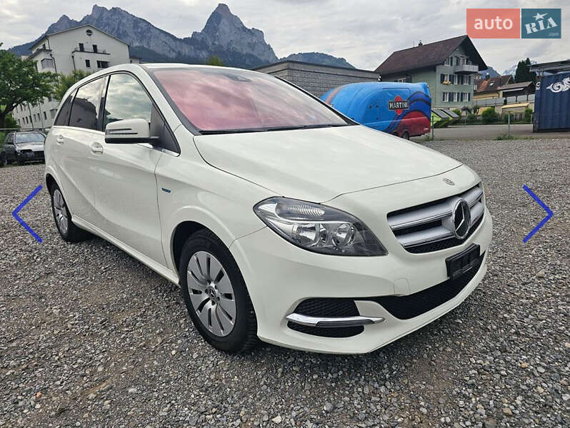 Mercedes-Benz B-Class 2017