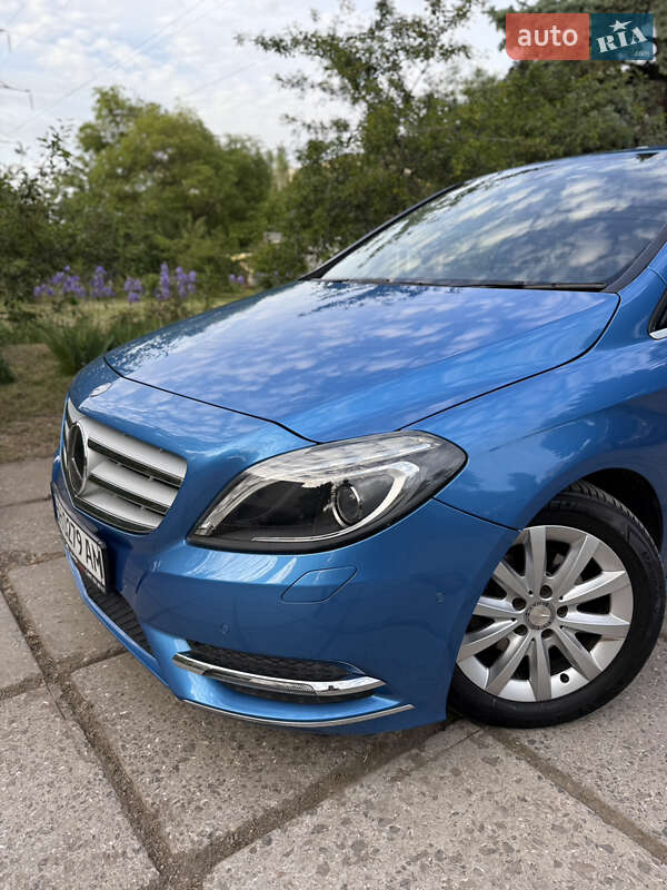 Хэтчбек Mercedes-Benz B-Class 2013 в Одессе
