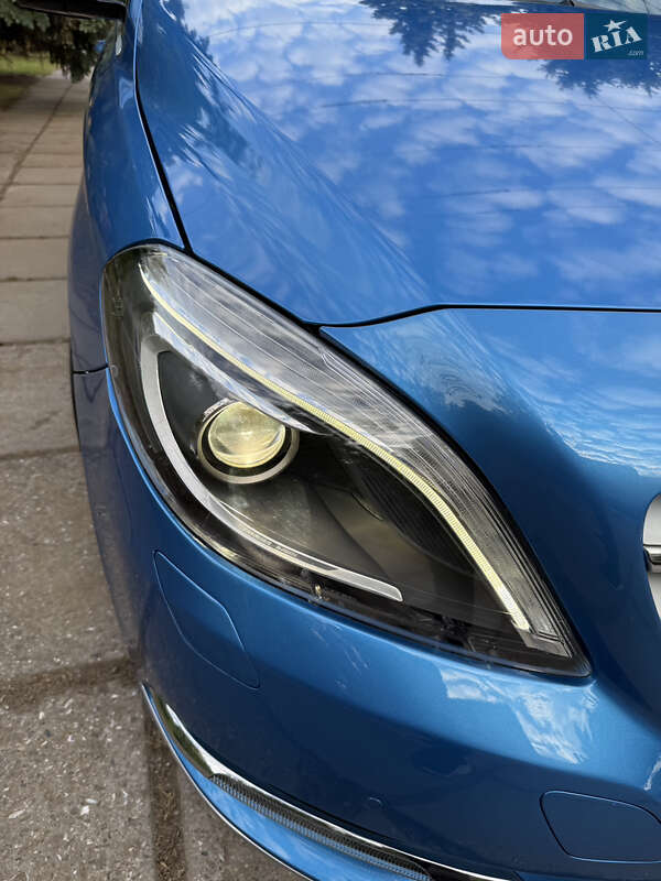 Хэтчбек Mercedes-Benz B-Class 2013 в Одессе