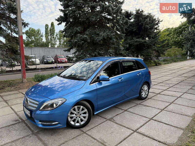 Хэтчбек Mercedes-Benz B-Class 2013 в Одессе