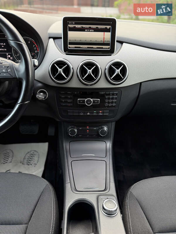 Хэтчбек Mercedes-Benz B-Class 2013 в Одессе