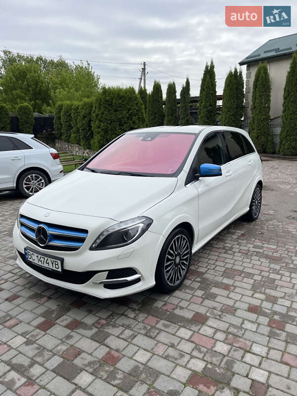 Хетчбек Mercedes-Benz B-Class 2015 в Золочеві