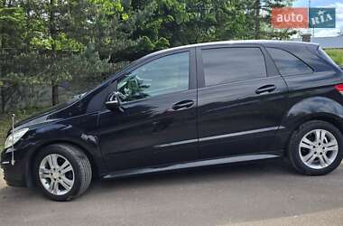 Хетчбек Mercedes-Benz B-Class 2011 в 