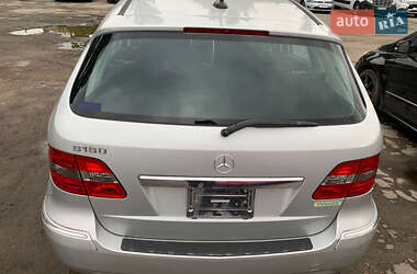 Хэтчбек Mercedes-Benz B-Class 2010 в 