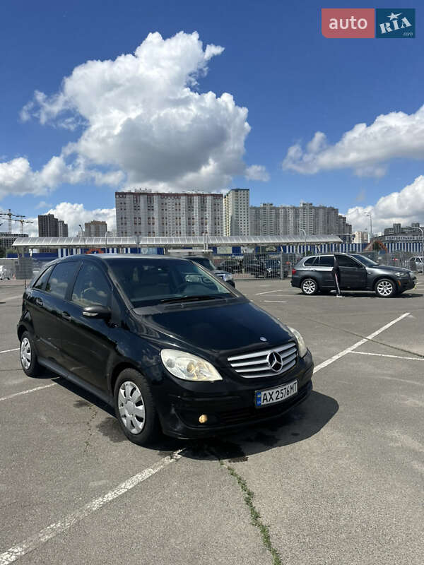 Хэтчбек Mercedes-Benz B-Class 2006 в Киеве