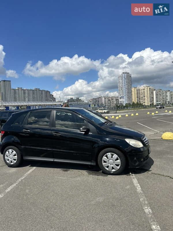 Хэтчбек Mercedes-Benz B-Class 2006 в Киеве