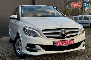 Хэтчбек Mercedes-Benz B-Class 2015 в 