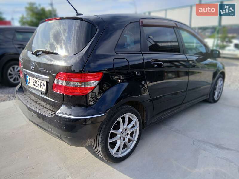Хэтчбек Mercedes-Benz B-Class 2011 в Киеве