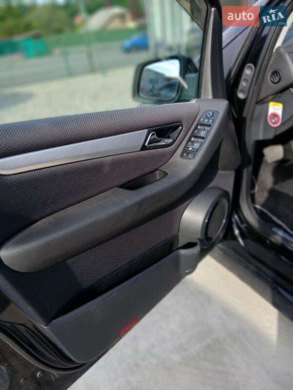 Хэтчбек Mercedes-Benz B-Class 2011 в Киеве