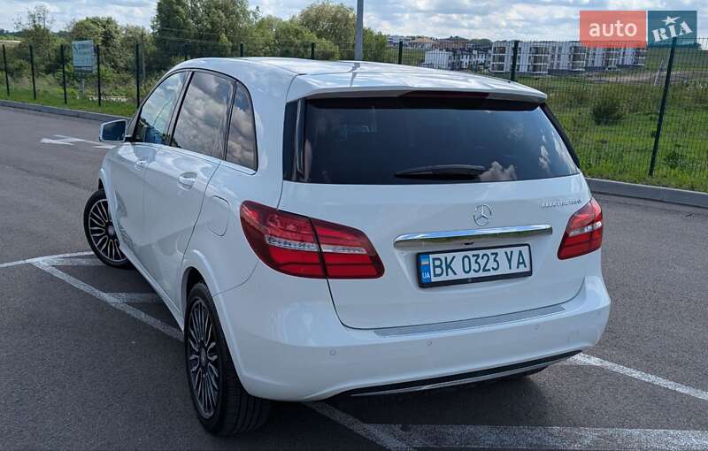 Хетчбек Mercedes-Benz B-Class 2015 в Рівному