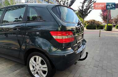 Хэтчбек Mercedes-Benz B-Class 2006 в 