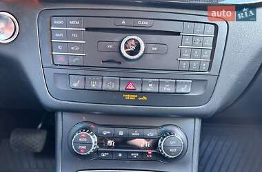 Хетчбек Mercedes-Benz B-Class 2017 в 