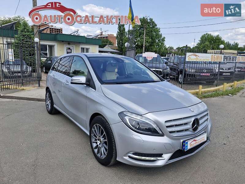 Mercedes-Benz B-Class 2013