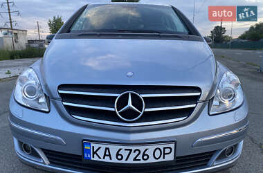 Хэтчбек Mercedes-Benz B-Class 2005 в 