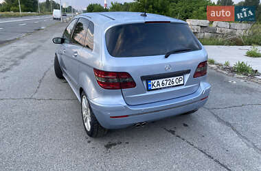 Хэтчбек Mercedes-Benz B-Class 2005 в 
