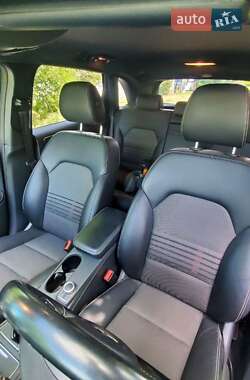 Хэтчбек Mercedes-Benz B-Class 2015 в 