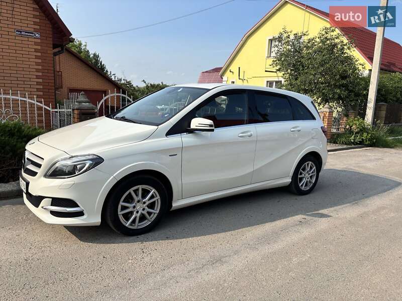 Хэтчбек Mercedes-Benz B-Class 2017 в Ровно