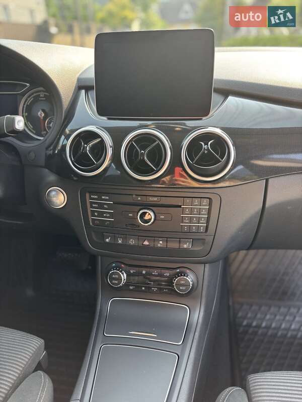 Хэтчбек Mercedes-Benz B-Class 2017 в Ровно