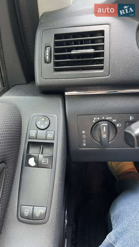 Хэтчбек Mercedes-Benz B-Class 2009 в Николаеве