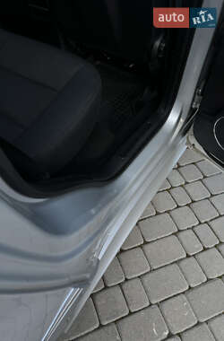 Хэтчбек Mercedes-Benz B-Class 2006 в 