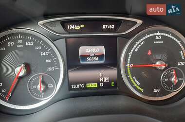 Хэтчбек Mercedes-Benz B-Class 2017 в 
