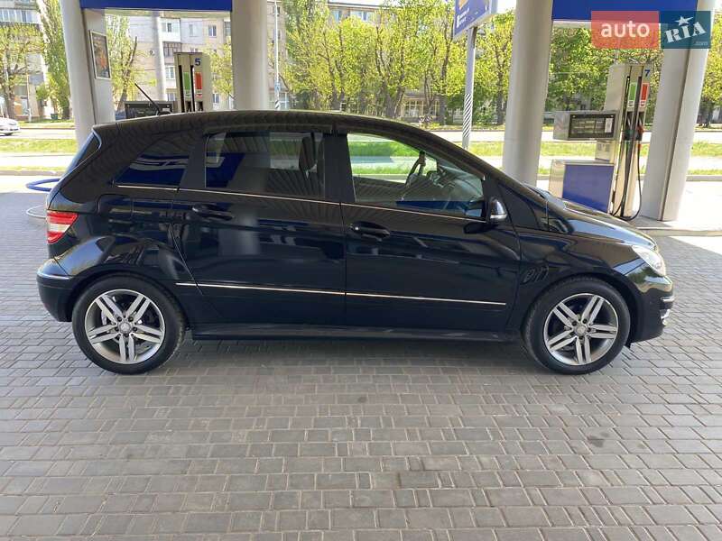 Хэтчбек Mercedes-Benz B-Class 2010 в Николаеве