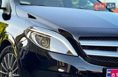 Хэтчбек Mercedes-Benz B-Class 2015 в 