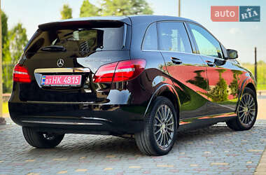 Хэтчбек Mercedes-Benz B-Class 2015 в 